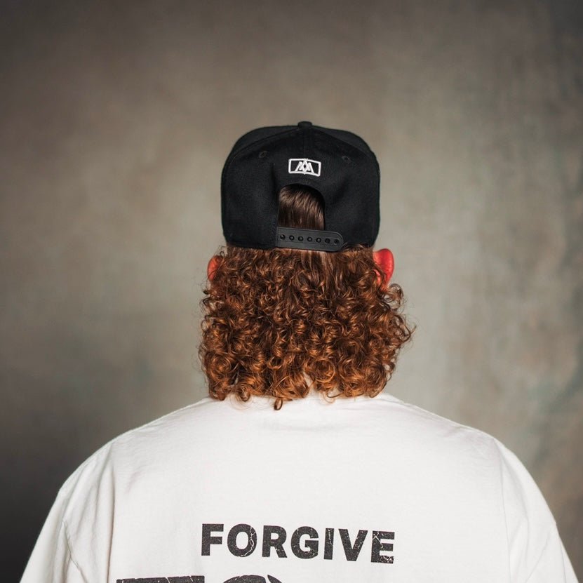 [PRE-ORDER - SHIPS BEGINNING OF NOVEMBER] ‘7’ Premium SnapBack - Black/White
